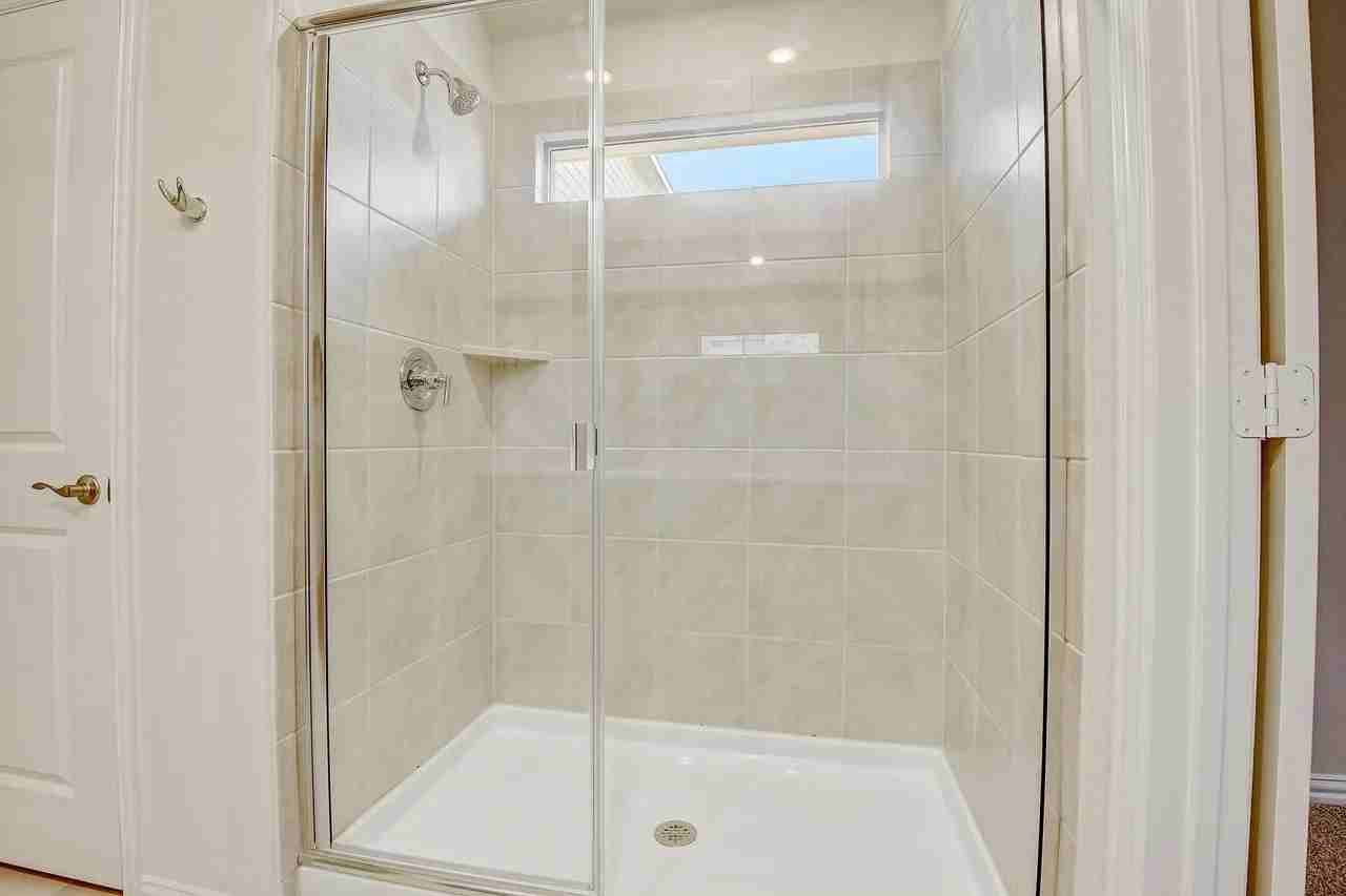 1125 Gardendale Hollow Ln #1 - Photo 7 of 16