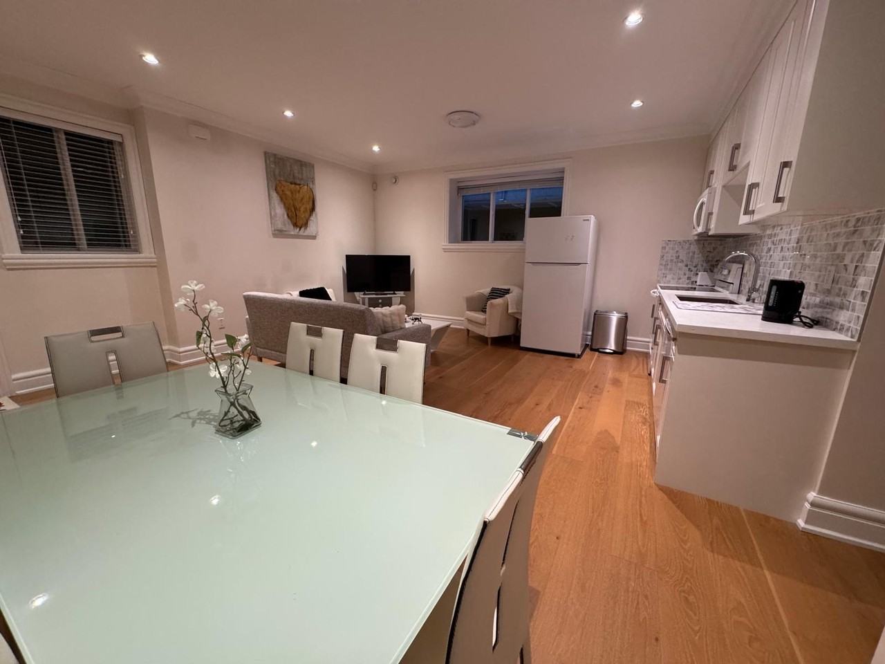 326 17th Street East #02 - Photo 6 of 7