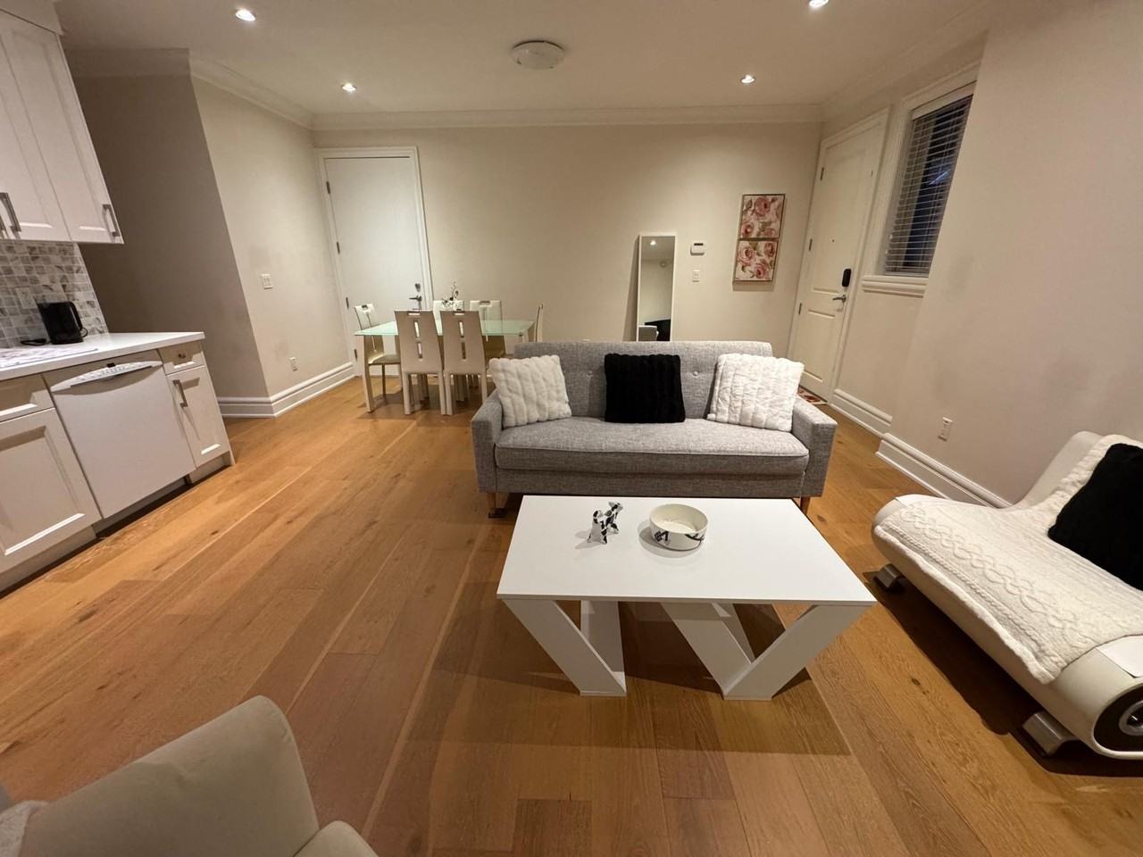 326 17th Street East #02 - Photo 7 of 7