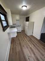 featured image of 420 Sunnyside Ave