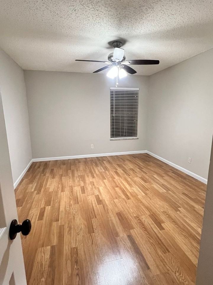 Squire Meadows - Photo 5 of 10