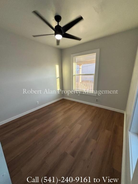 119 Sw Emigrant Ave - Photo 2 of 5