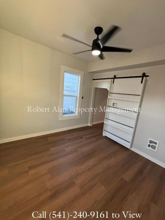 119 Sw Emigrant Ave - Photo 5 of 5