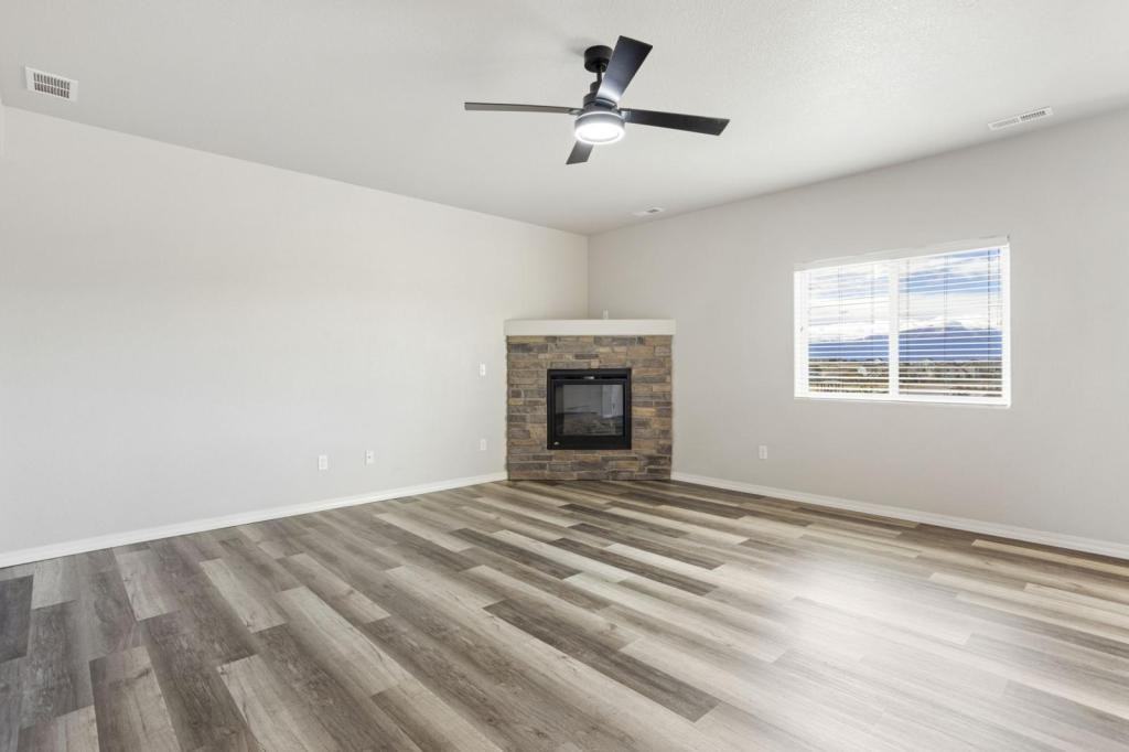 8560 Dry Needle Pl - Photo 5 of 28