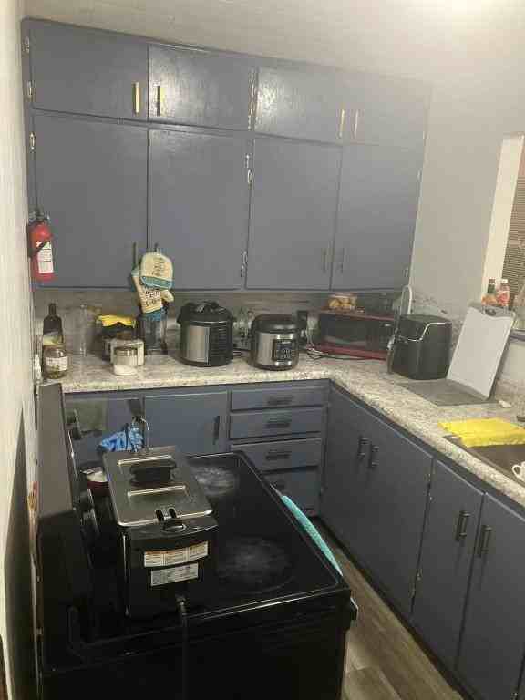 529 S Jackson St - Photo 7 of 13