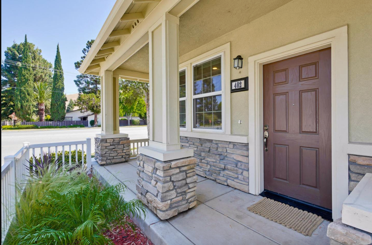 402 Rock Ave - Photo 3 of 24