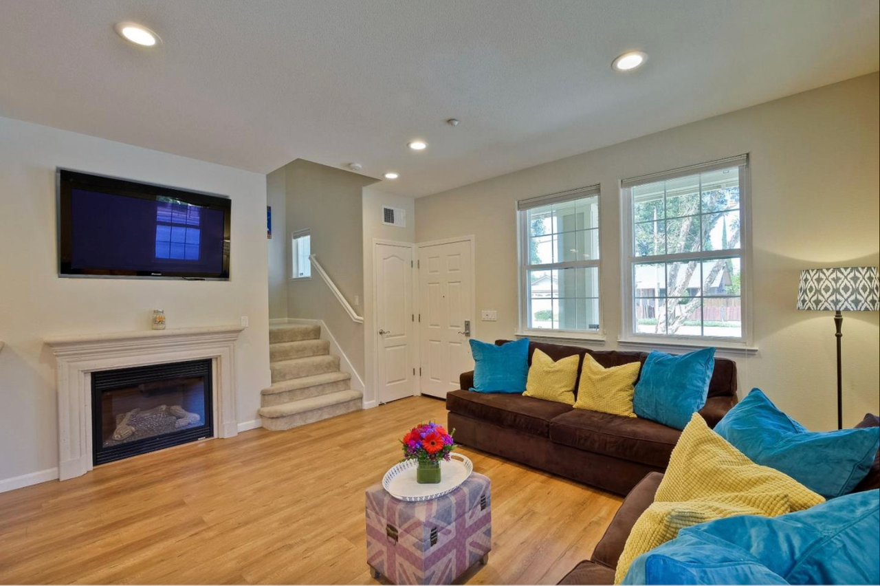 402 Rock Ave - Photo 4 of 24