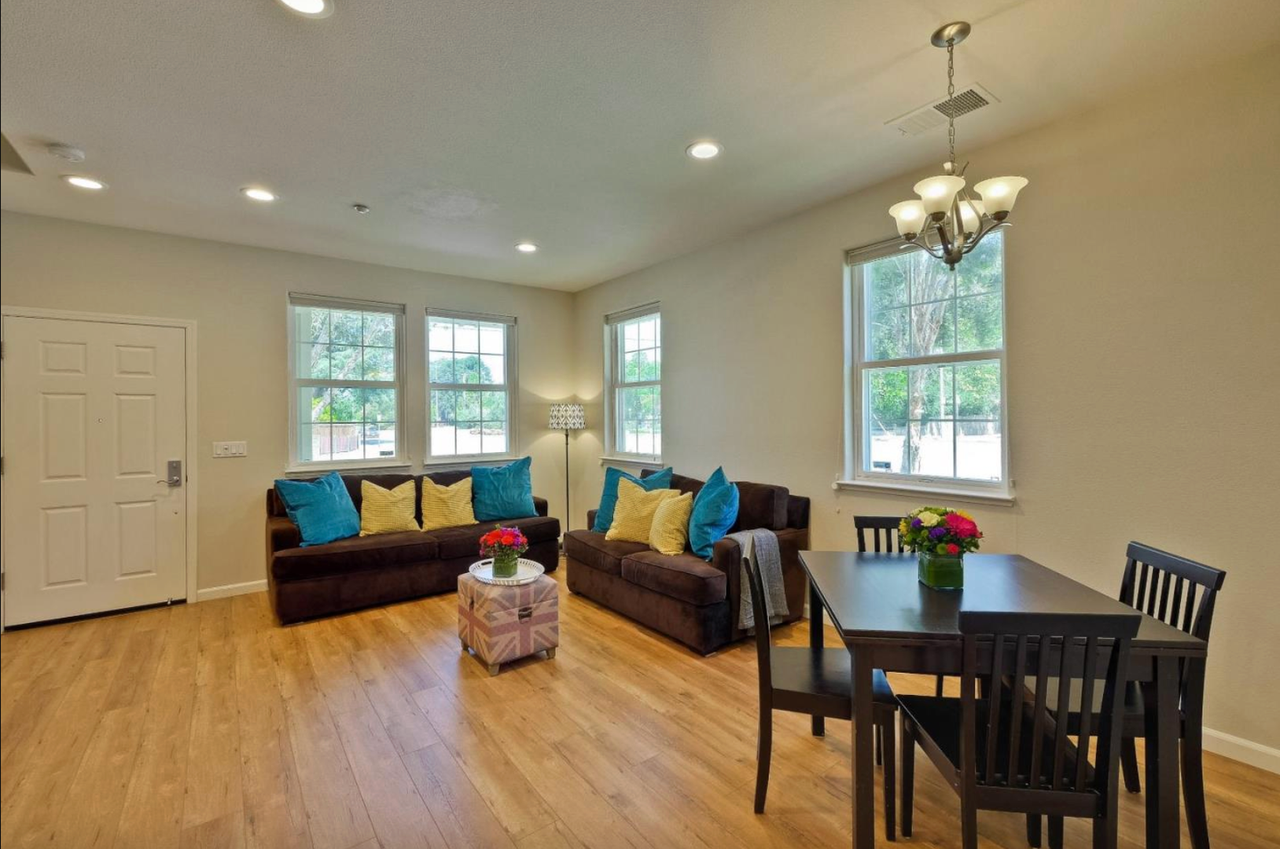 402 Rock Ave - Photo 6 of 24