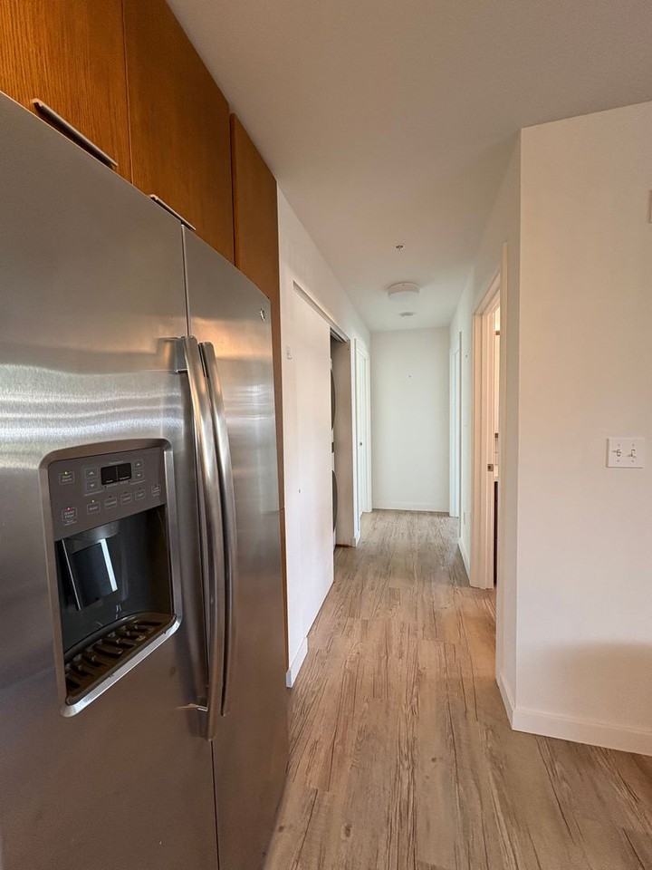 1310 Pensacola St #201 - Photo 4 of 9