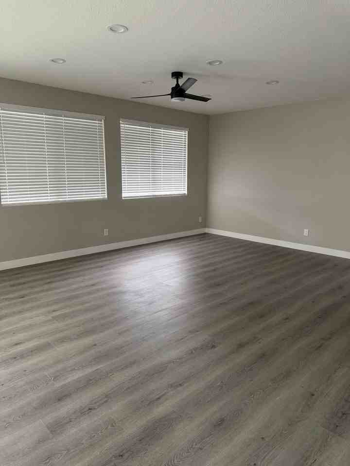 7136 Misty Mdw - Photo 3 of 18