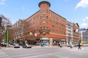 featured image of 38 Maryland Ave #324