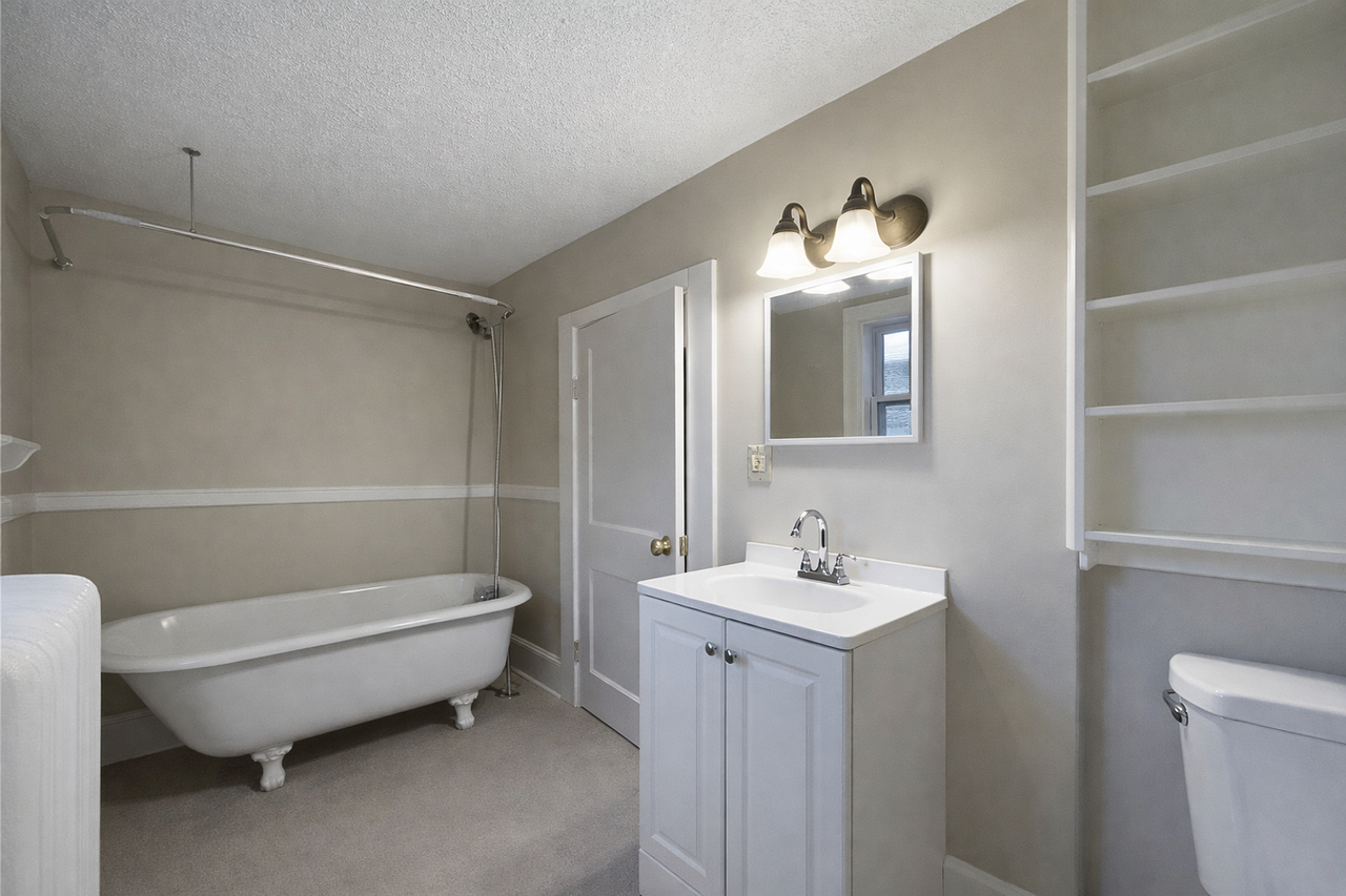 1158 Marshall Ave - Photo 7 of 20