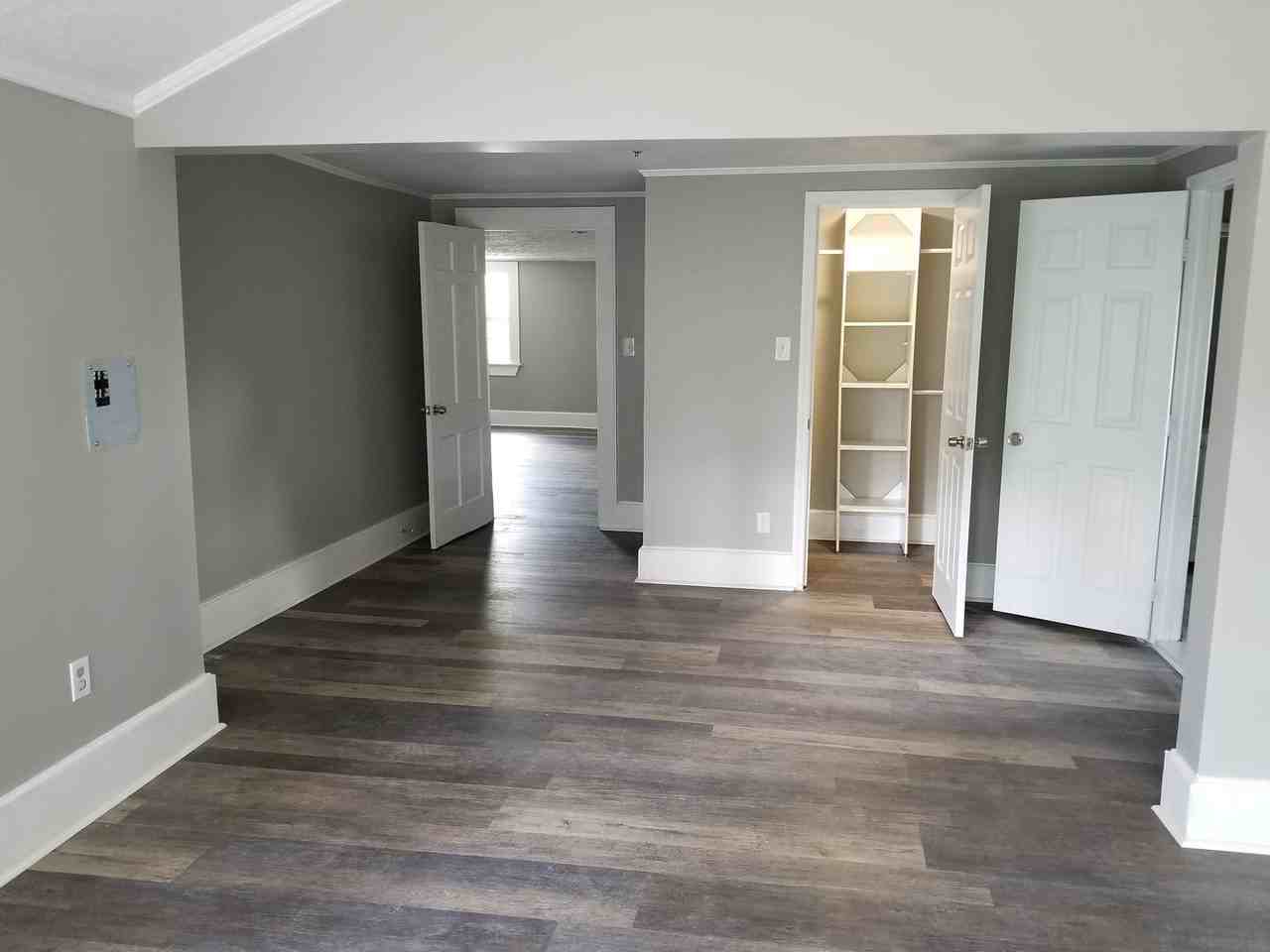 3115 Furber Ave - Photo 6 of 24