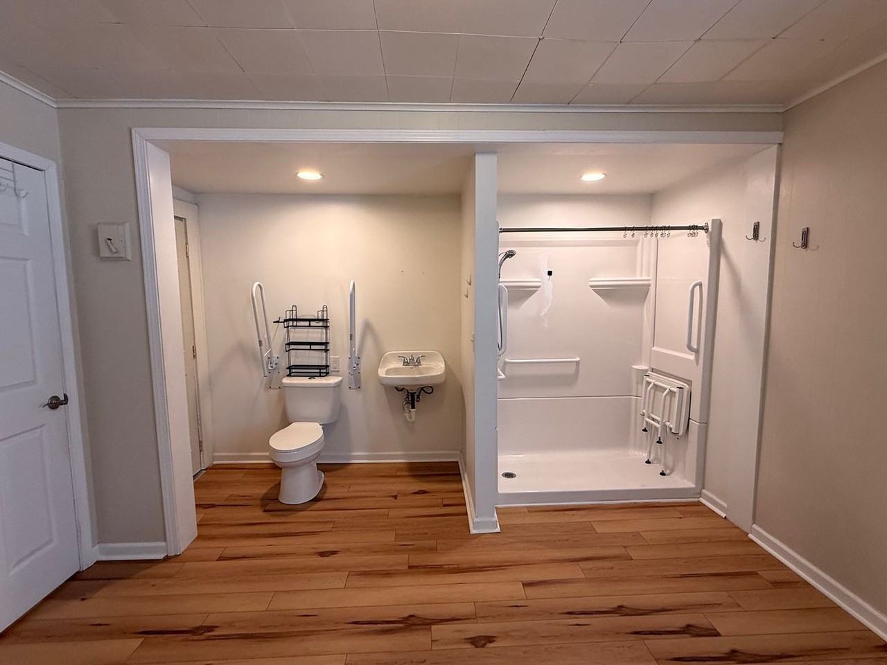 426 Huron St #3 - Photo 2 of 13