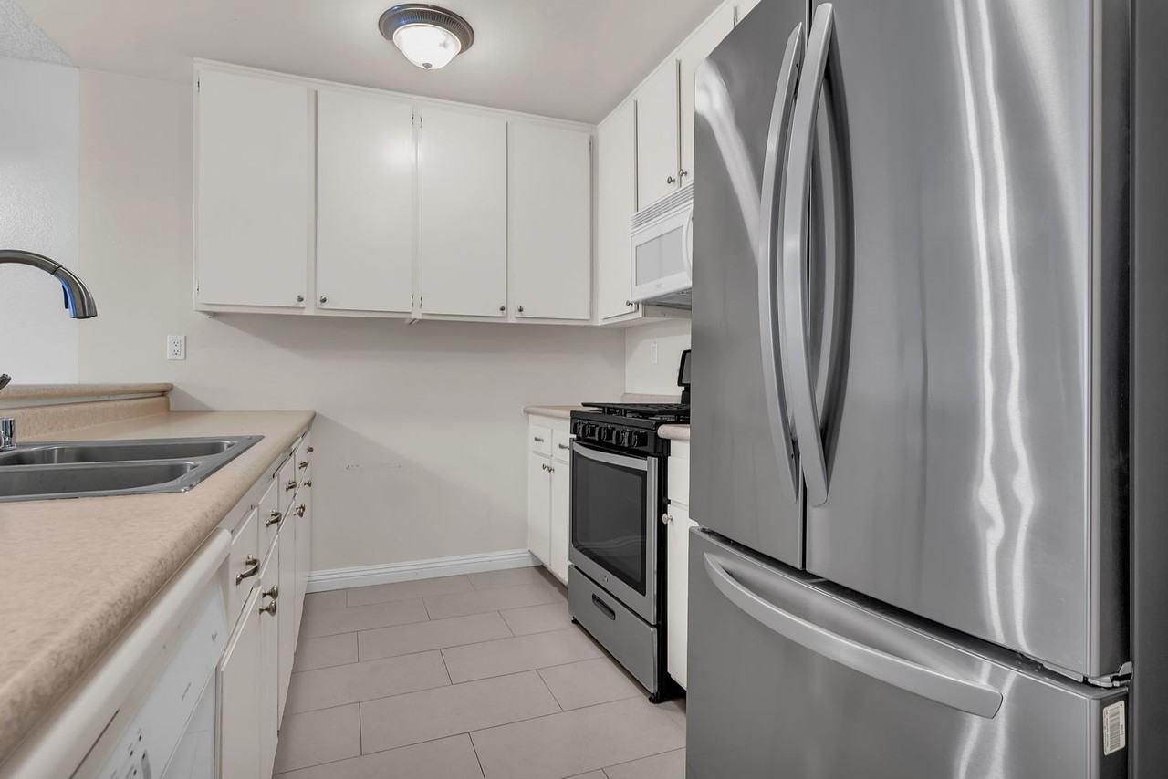 403 Orange Blossom #21 - Photo 5 of 11