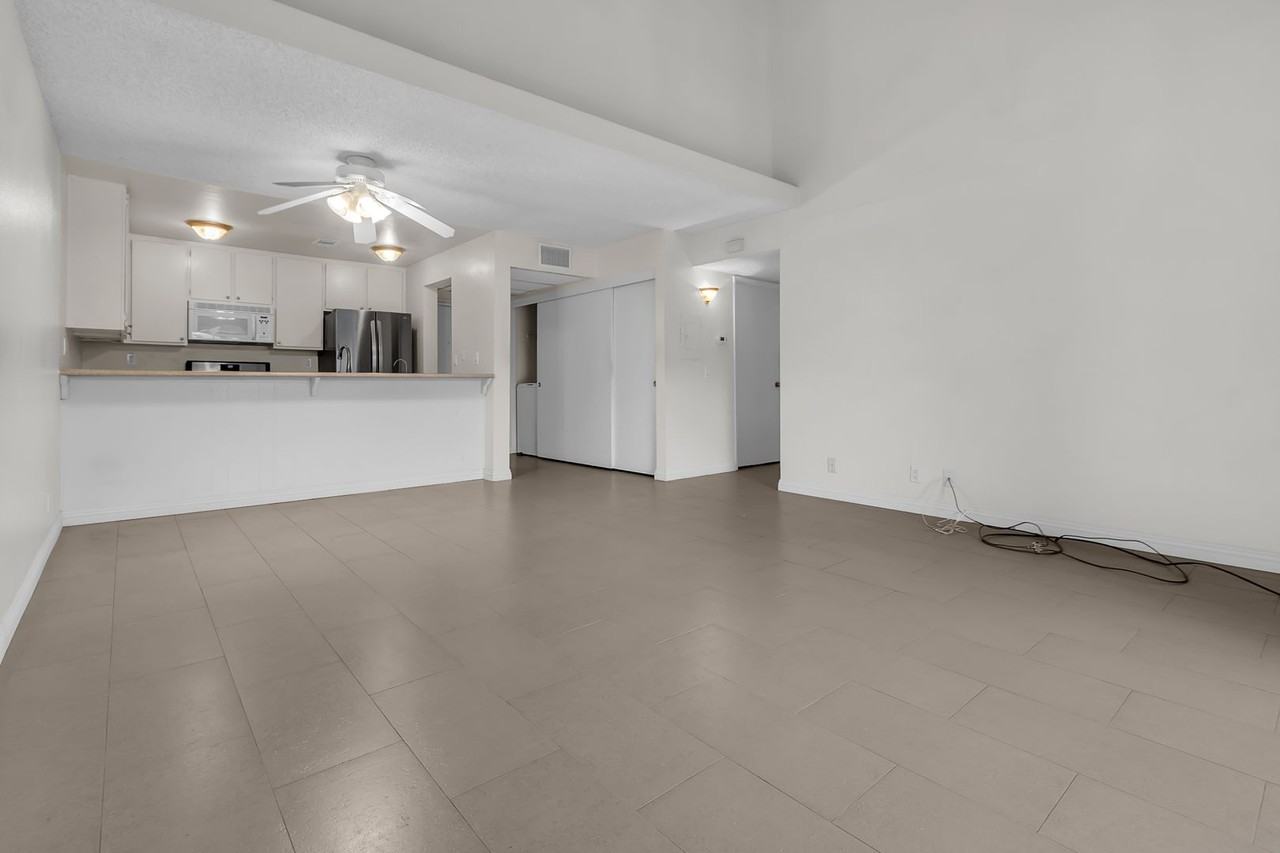 403 Orange Blossom #21 - Photo 6 of 11