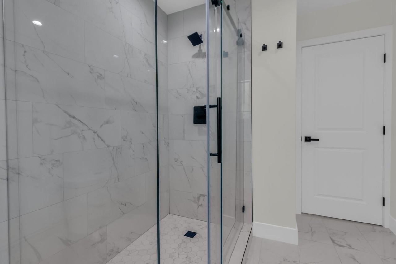 4059 Denker Ave - Photo 6 of 18