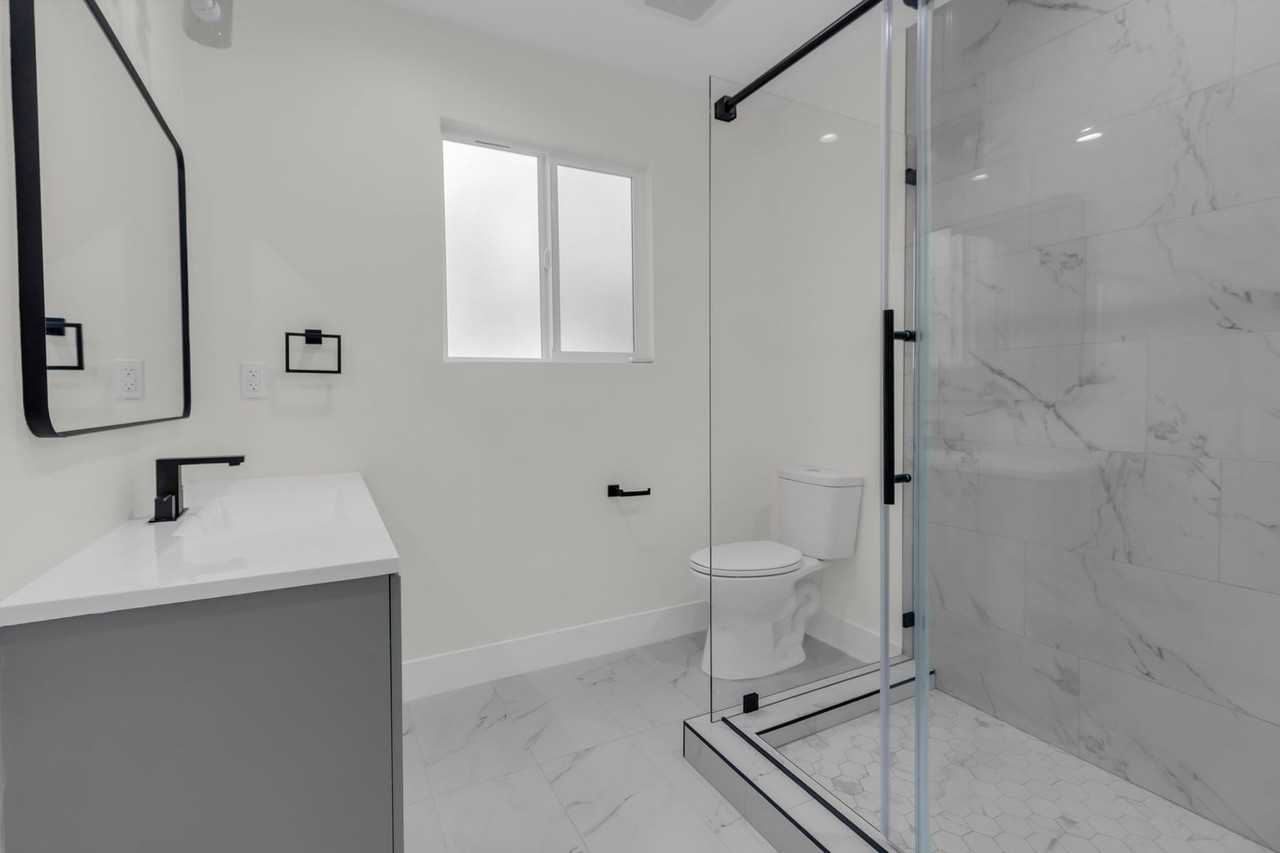 4059 Denker Ave - Photo 5 of 18