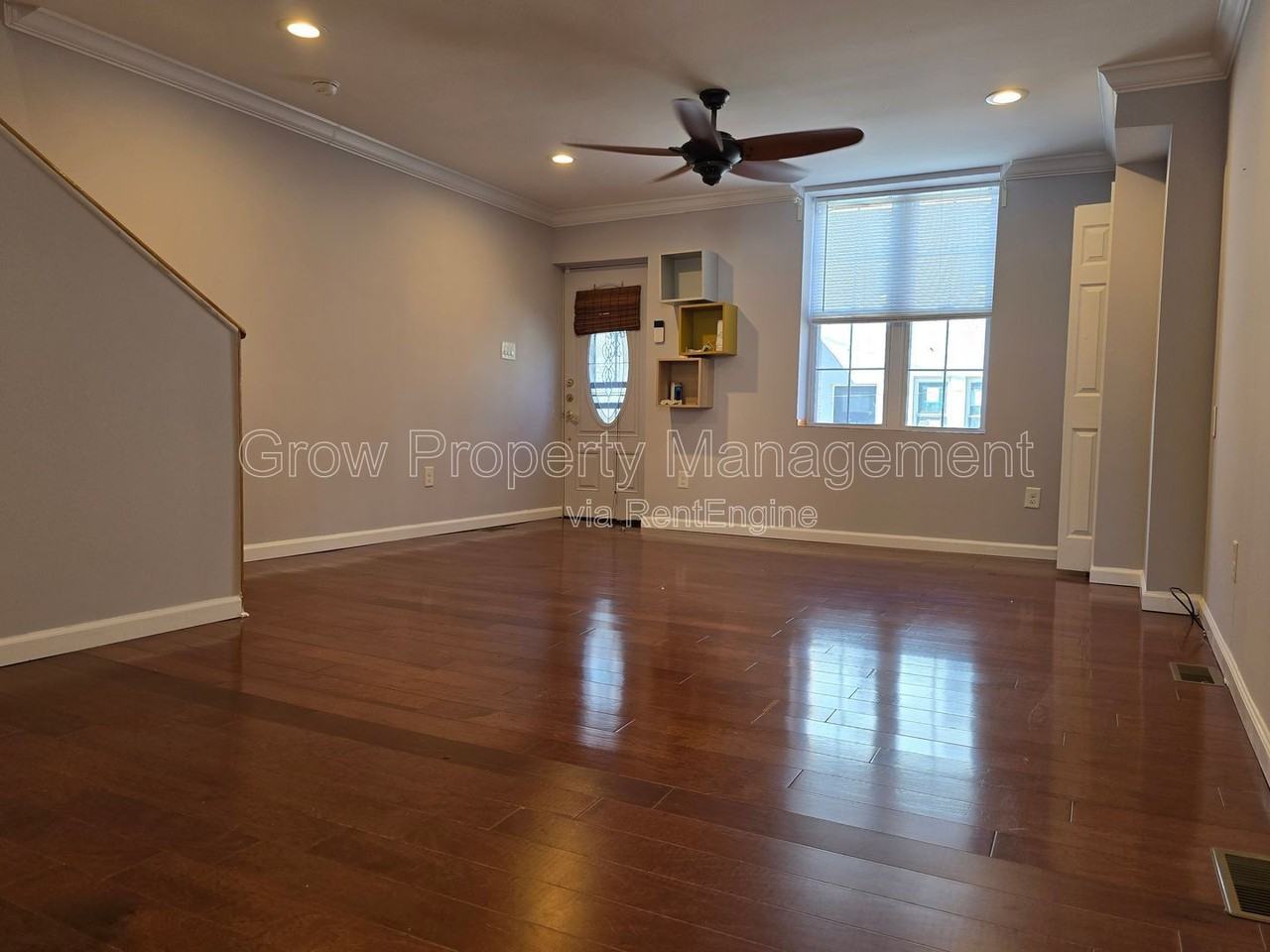 1649 S Bailey St - Photo 2 of 34