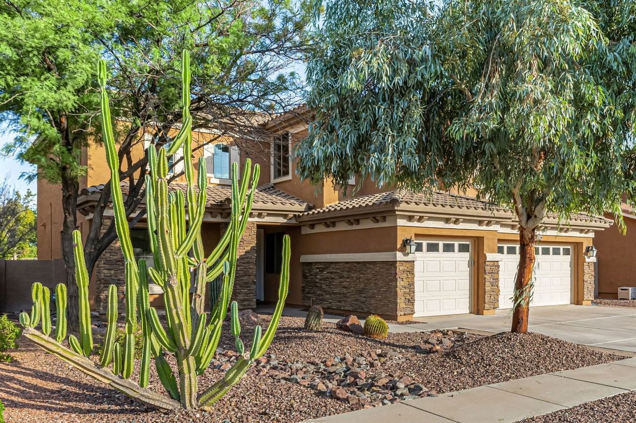 5211 N 193rd Ave - Photo 5 of 50