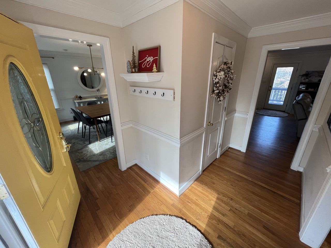 12402 Dannyhill Rd - Photo 6 of 10