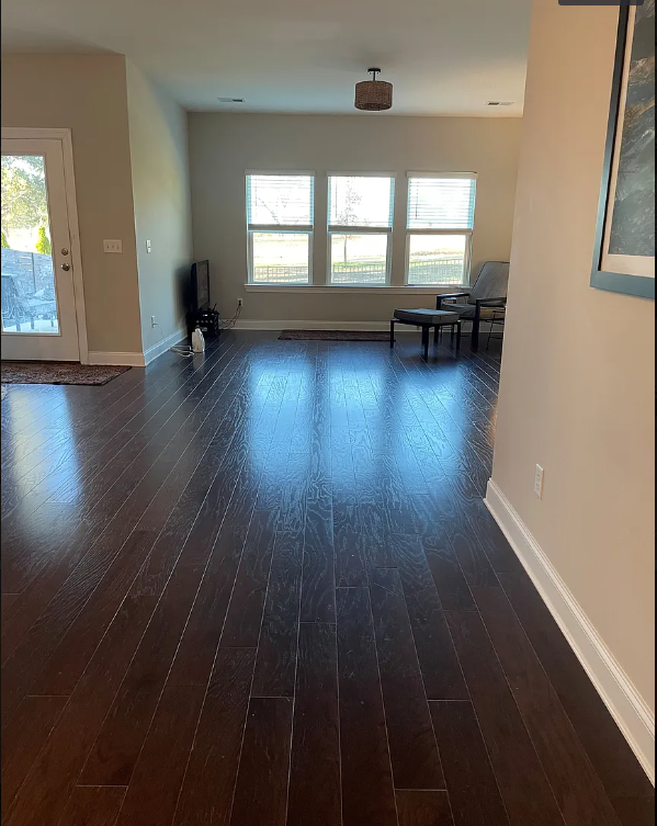 4973 Riverbank Dr - Photo 5 of 28