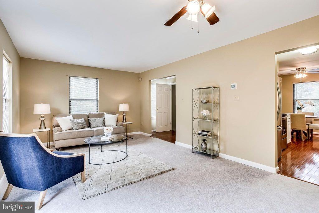 939 Barton Oaks Pl - Photo 3 of 24