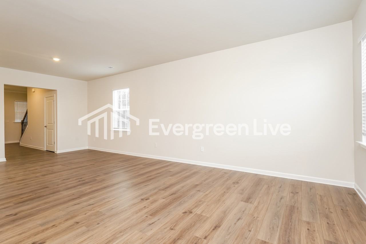 811 Pear Blossom Ct - Photo 6 of 15