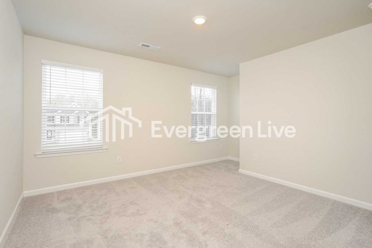 811 Pear Blossom Ct - Photo 7 of 15