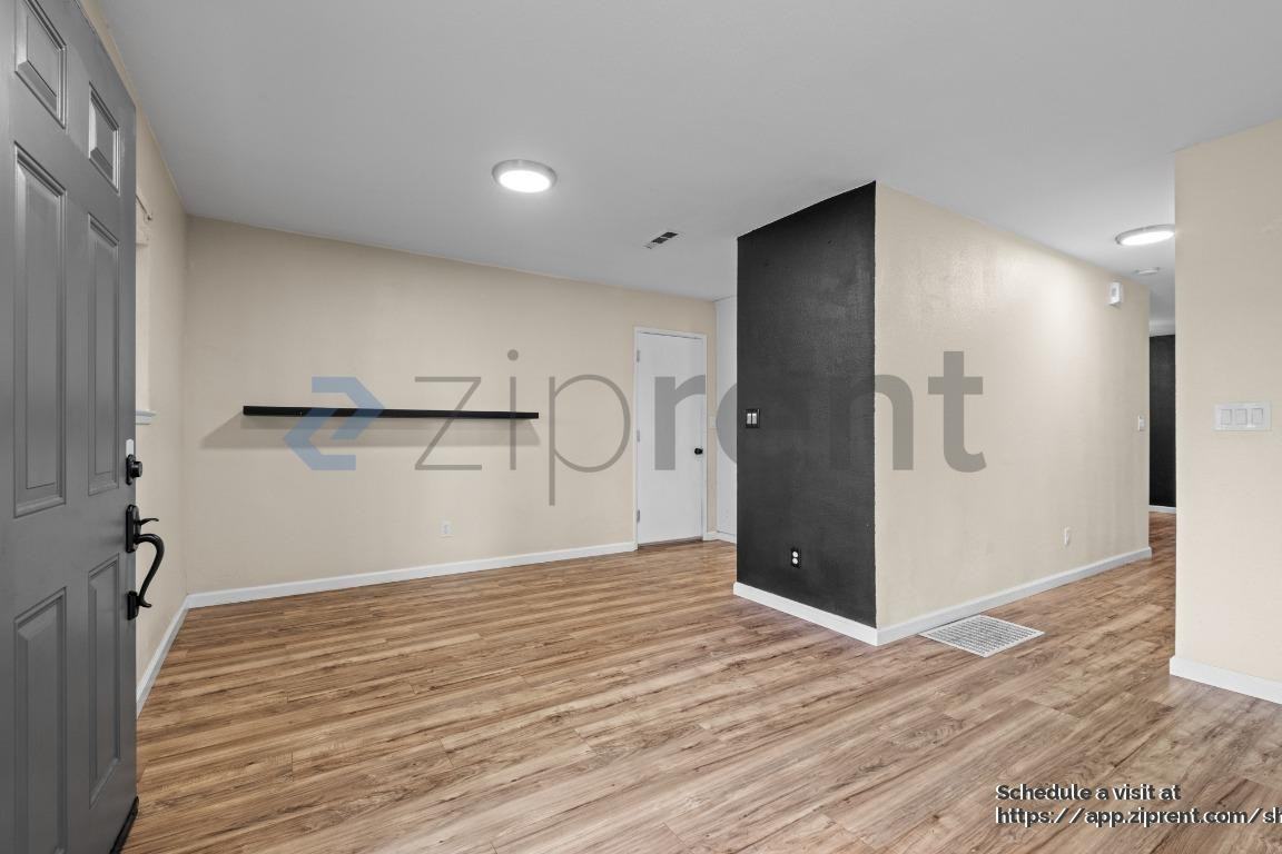 1821 Debonaire Dr - Photo 7 of 23