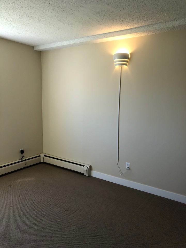 13570 - Photo 6 of 27