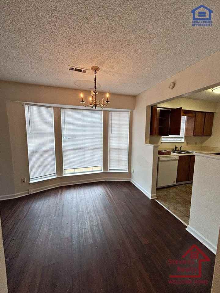 459 Oriole Dr #M6 - Photo 4 of 12