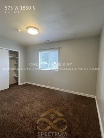 575 W 1850 N - Photo 7 of 17