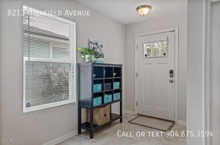 8213 Highfield Ave - Photo 3 of 20