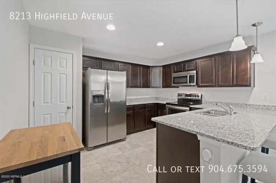 8213 Highfield Ave - Photo 5 of 20