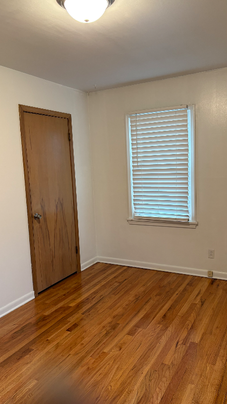 4322 N 54th St - Photo 7 of 20