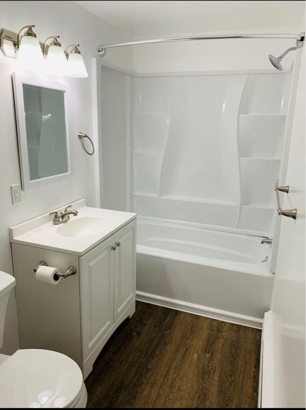 111 Hall St #1 - Photo 6 of 11