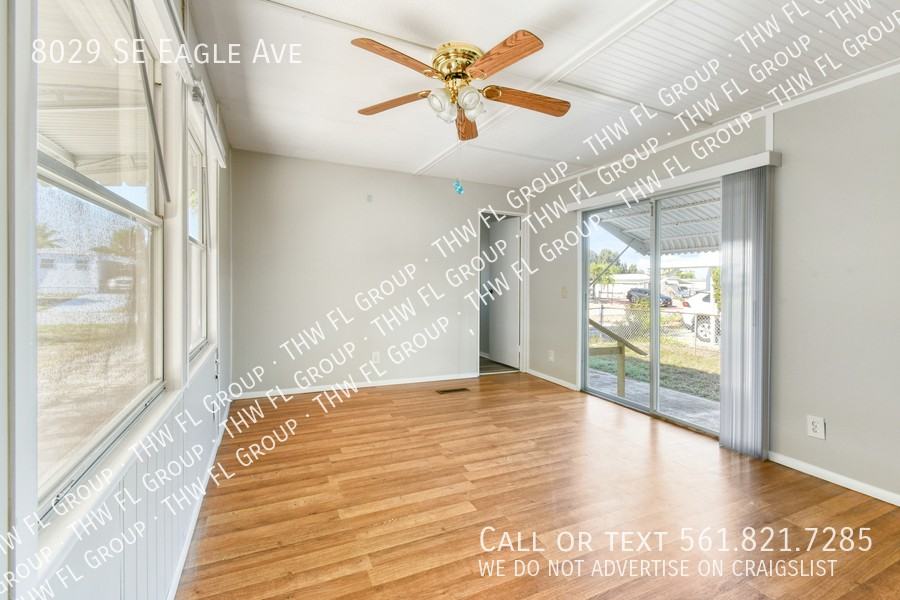 8029 Se Eagle Ave - Photo 6 of 22