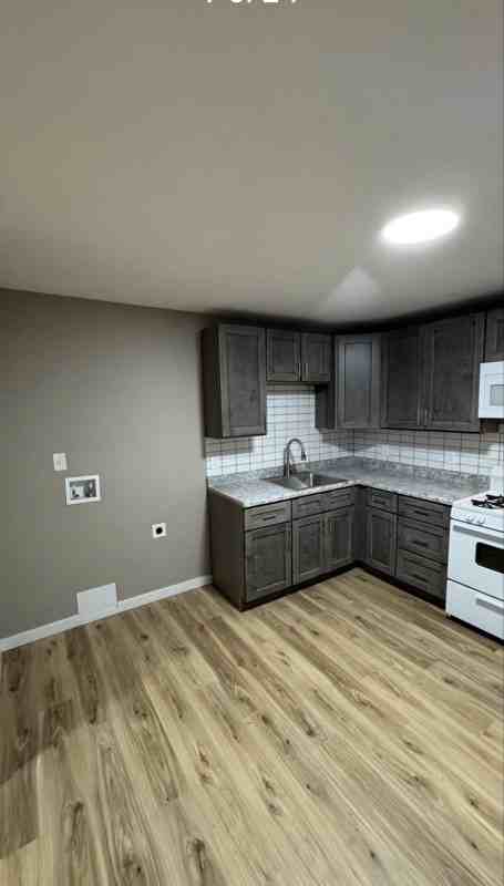 1145 Saint Rose Ln - Photo 6 of 19