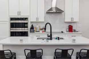 550 Battle Ave - Photo 1 of 1