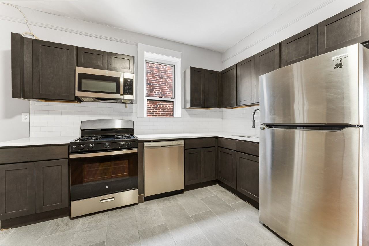 758 Jersey Ave #E8 - Photo 2 of 6