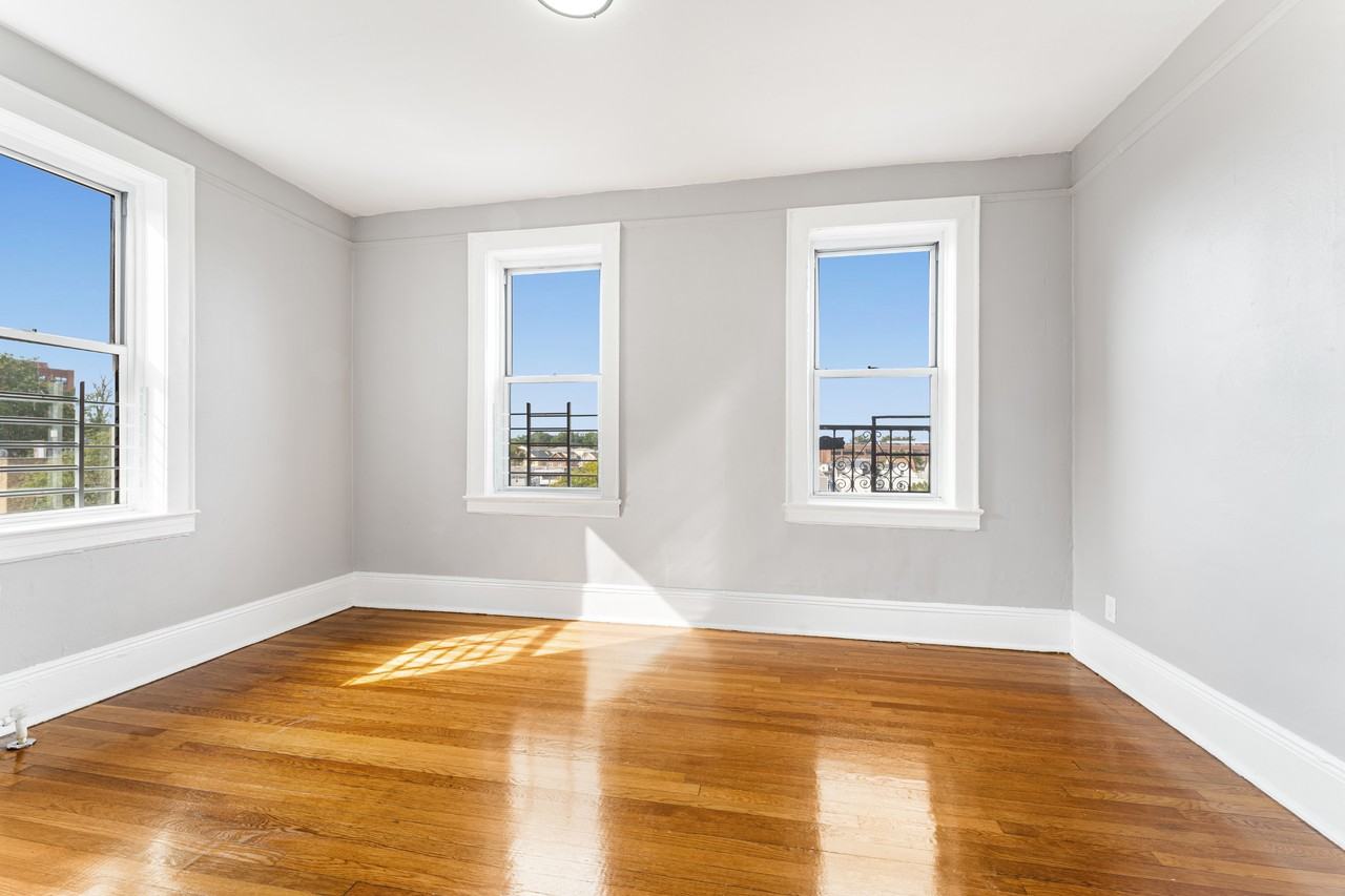 758 Jersey Ave #E8 - Photo 3 of 6