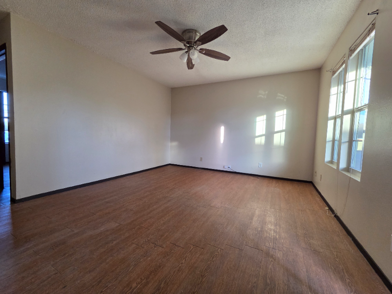 623 N Converse St #8 - Photo 3 of 9