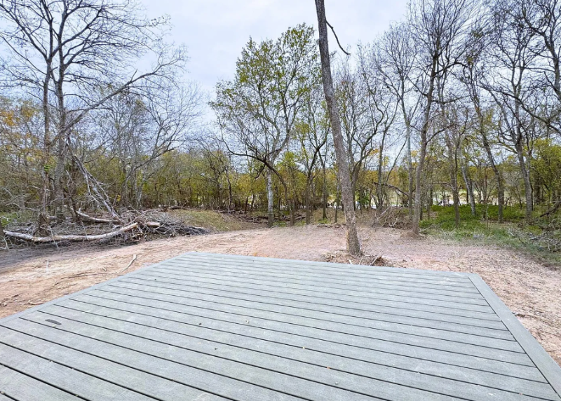 211 Kahana Ln - Photo 2 of 12