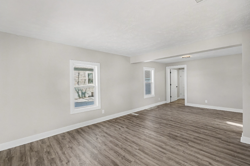 92 S Clarkson St - Photo 6 of 16