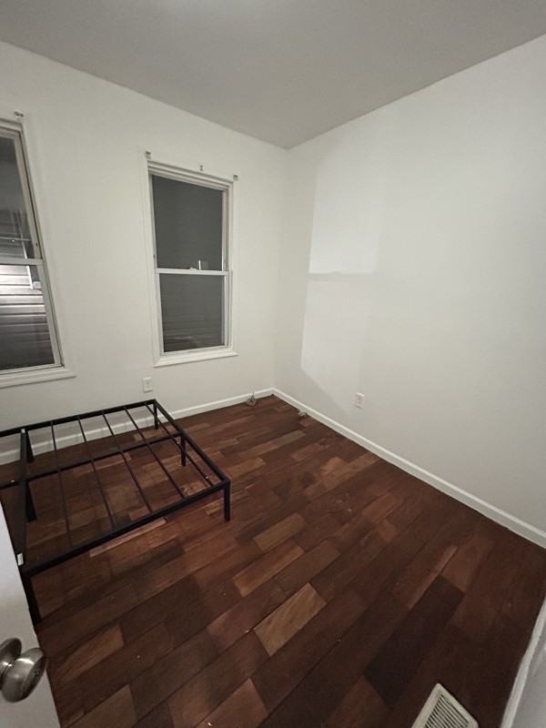 42 N 19th St #1stFL - Photo 6 of 13