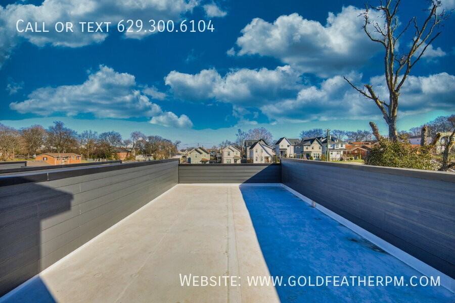 2144 18th Ave N - Photo 3 of 44