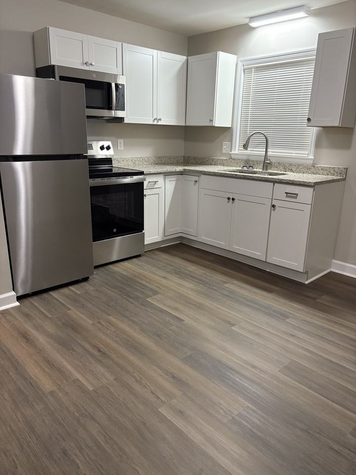 285 E 2nd St #NA - Photo 2 of 7