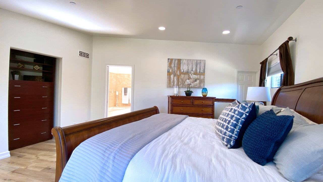 1614 Pleasant Way #NA - Photo 2 of 38