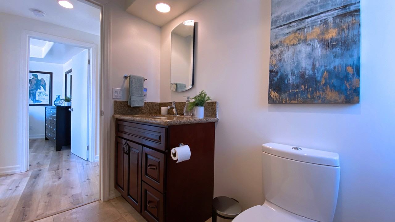 1614 Pleasant Way #NA - Photo 3 of 38